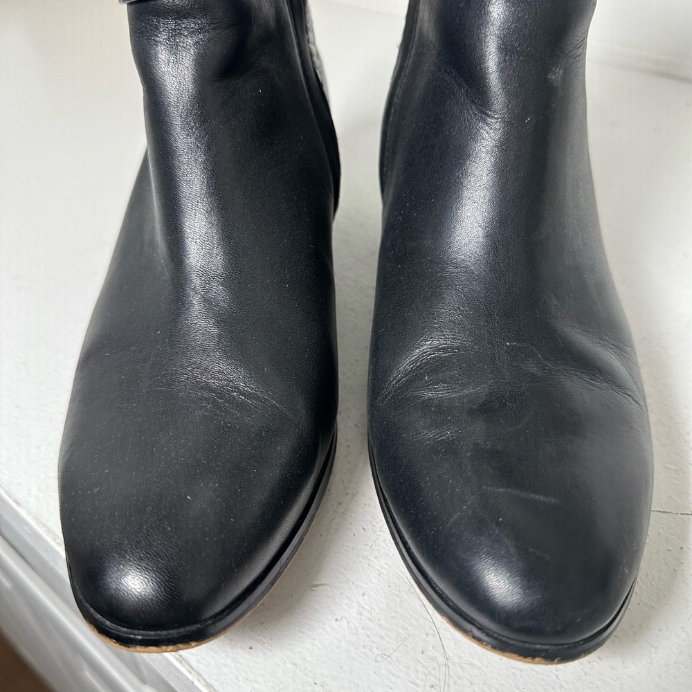 Coach Women’s 8B Black Leather Ankle Boots Buckle Strap Designer Booties - Picture 3 of 9